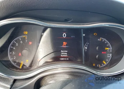 2018 Jeep Grand Cherokee Laredo z USA, uszkodzony, nr VIN 1C4RJEAG5JC109549